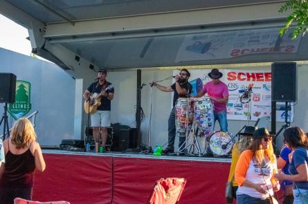 El Wencho plays at a previous CommUnity Rally